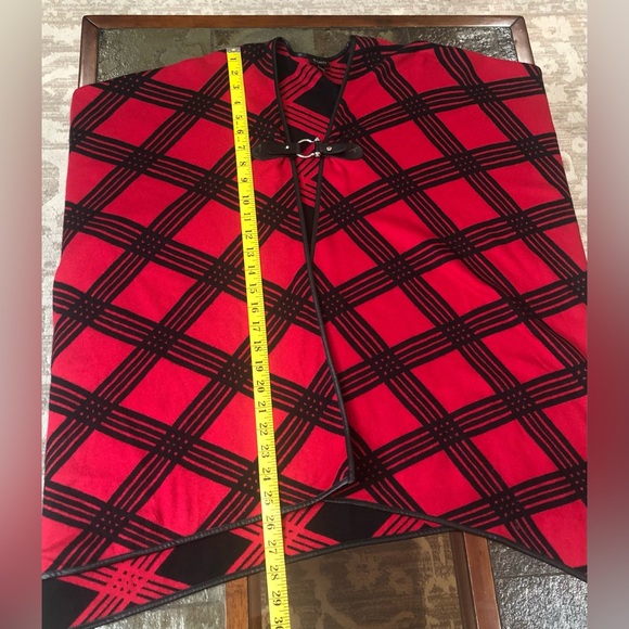 Talbots Leather Tab Country Plaid Ruana Wrap Faux Leather Trim Sz M/L Red Black - Picture 14 of 14